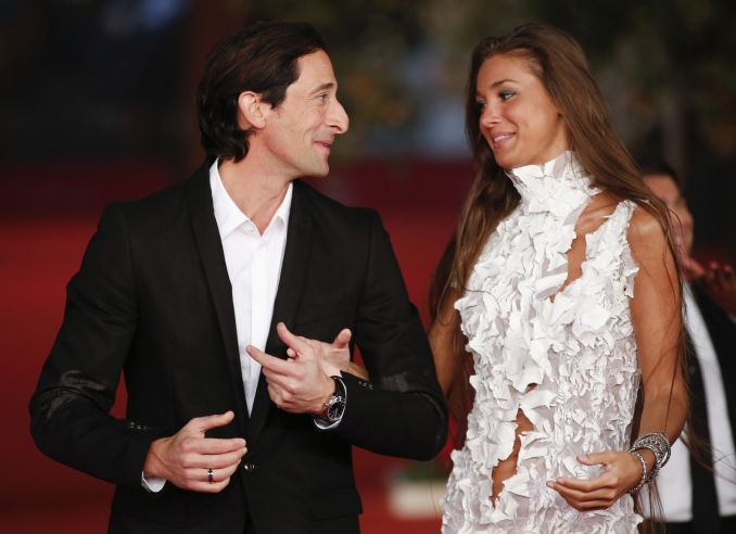 Adrienas Brody'is ir Lara Lieto