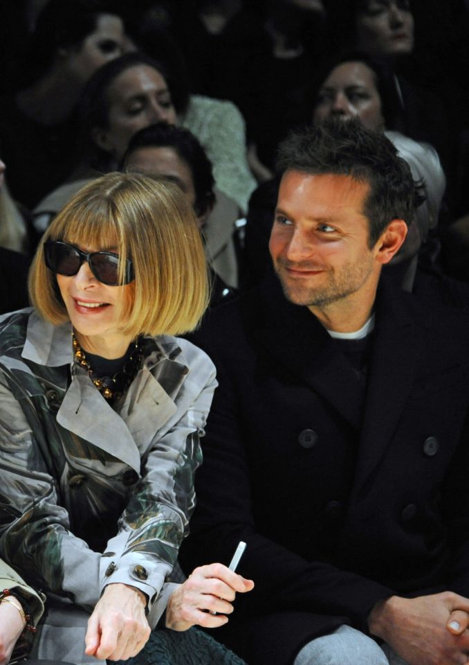 Anna Wintour ir Bradley Cooperis