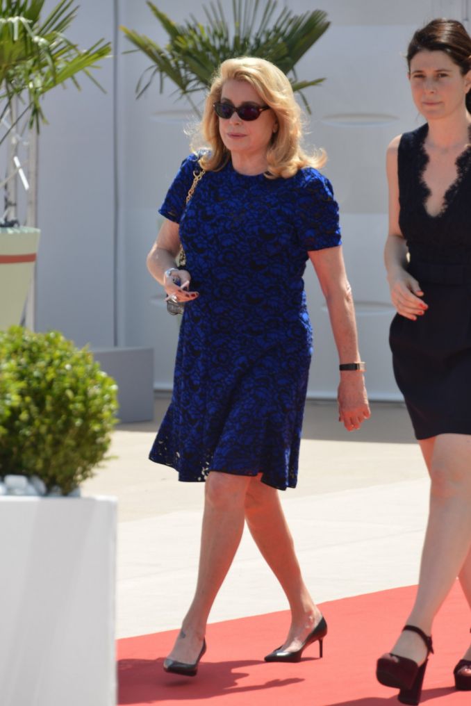 Catherine Deneuve (73 m.)
