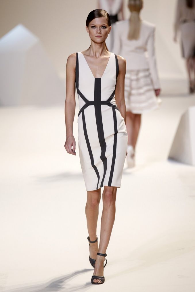 ''Elie Saab'' modelis