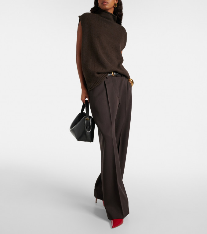 Liemenė, „Lisa Yang“