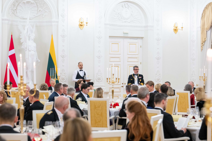 Lietuvos Respublikos Prezidento Gitano Nausėdos tostas per valstybinę vakarienę Danijos karališkosios poros garbei