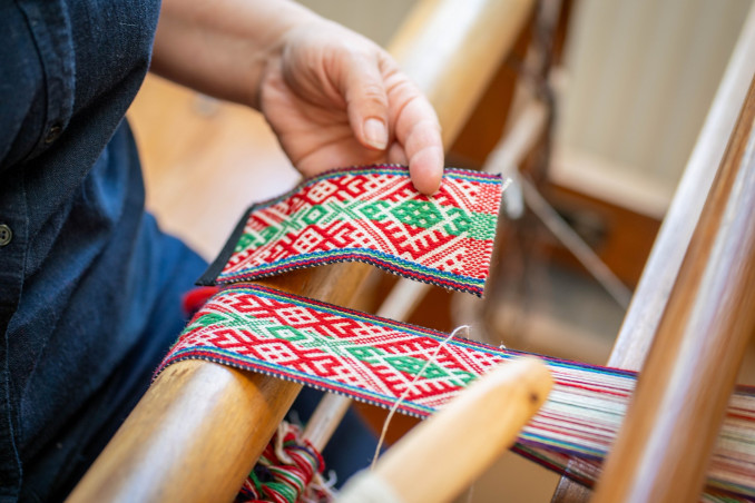 Etnomada, kuri tinka šiandien: apie šiuolaikinę tapatybę su dizainere Dovile Gudačiauskaite