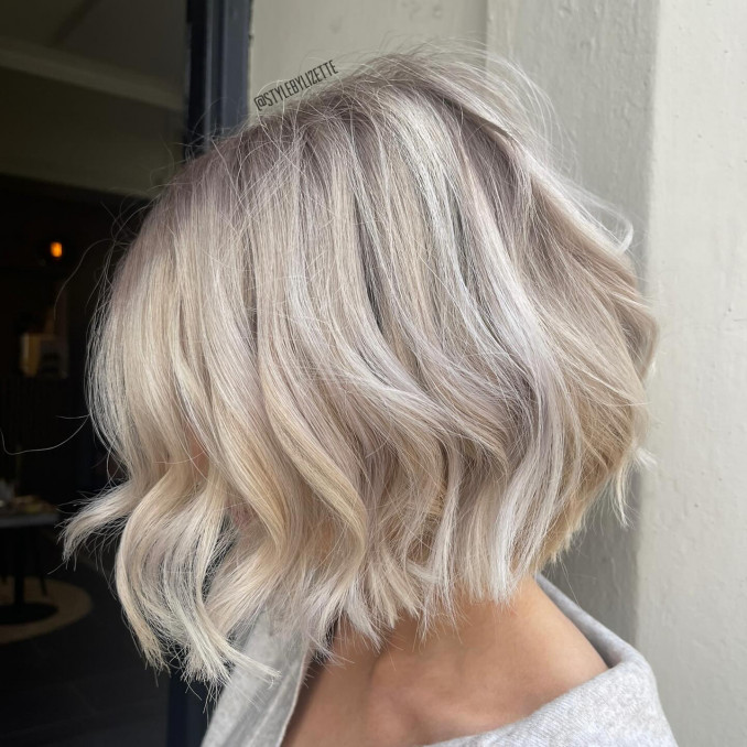 Kreminė vanilės šviesi (Cool Vanilla Blonde / Cashmere Blonde)