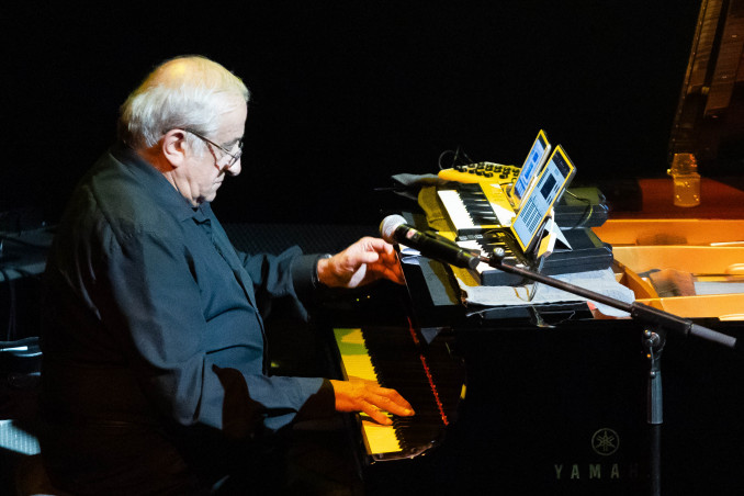 „Vilnius Mama Jazz“ tęsiasi: lietuviškos scenos atradimai ir trys vakaro žvaigždės