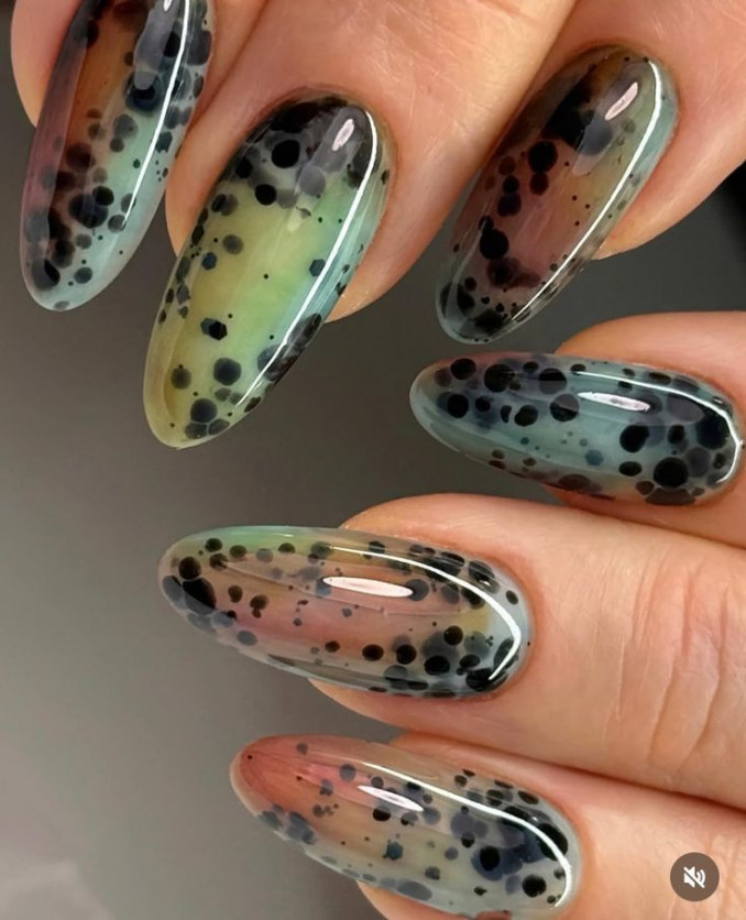Perkratytas „3D Molded“ dizainas