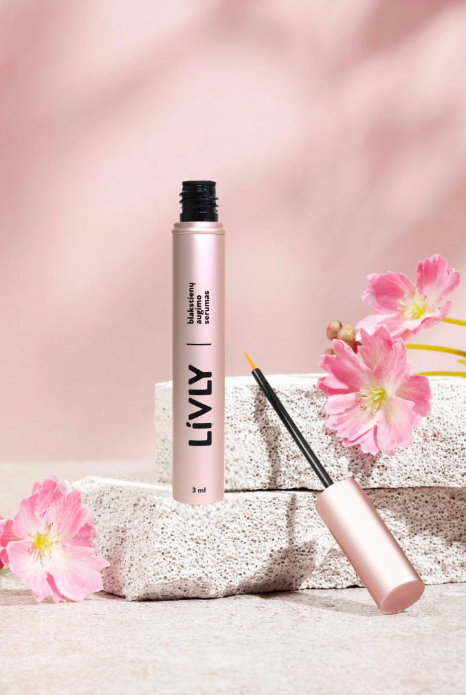 LÍVLY blakstienų ir antakių augimo serumas