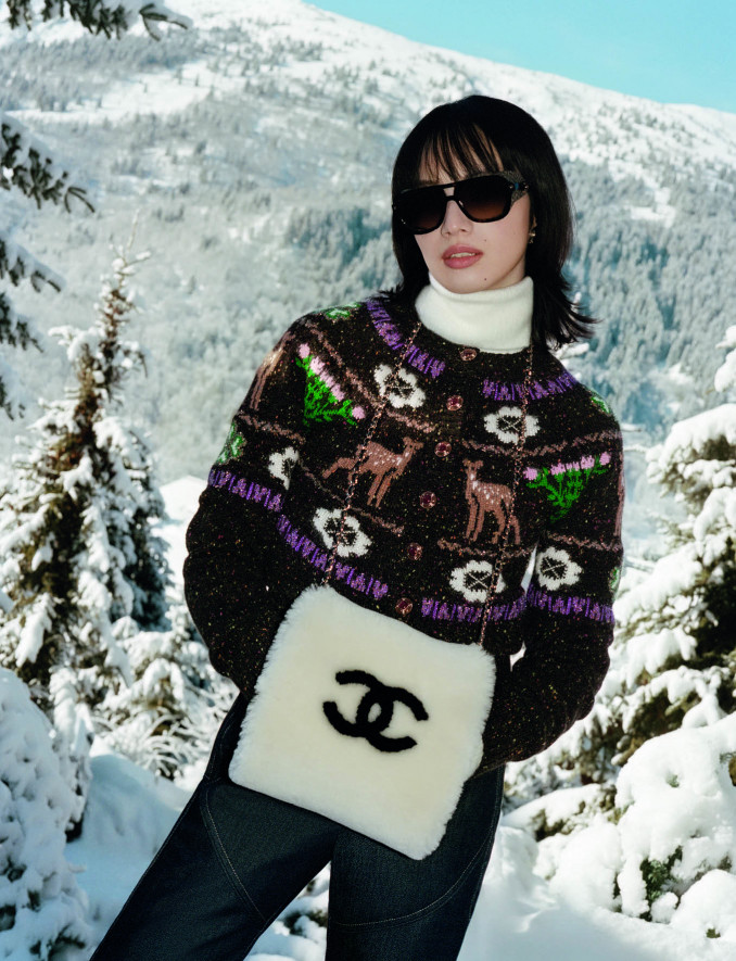 CHANEL pristato naujausią COCO NEIGE 2025/26 žiemos kolekciją