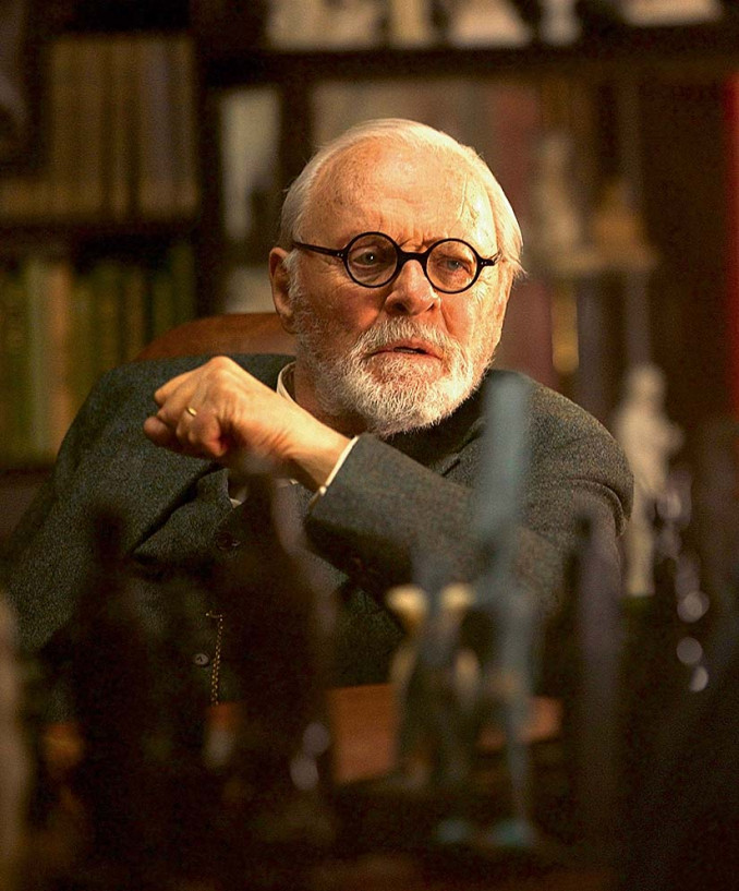 Anthony Hopkinso istorijos