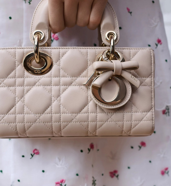 Rankinė „Lady D-Joy“