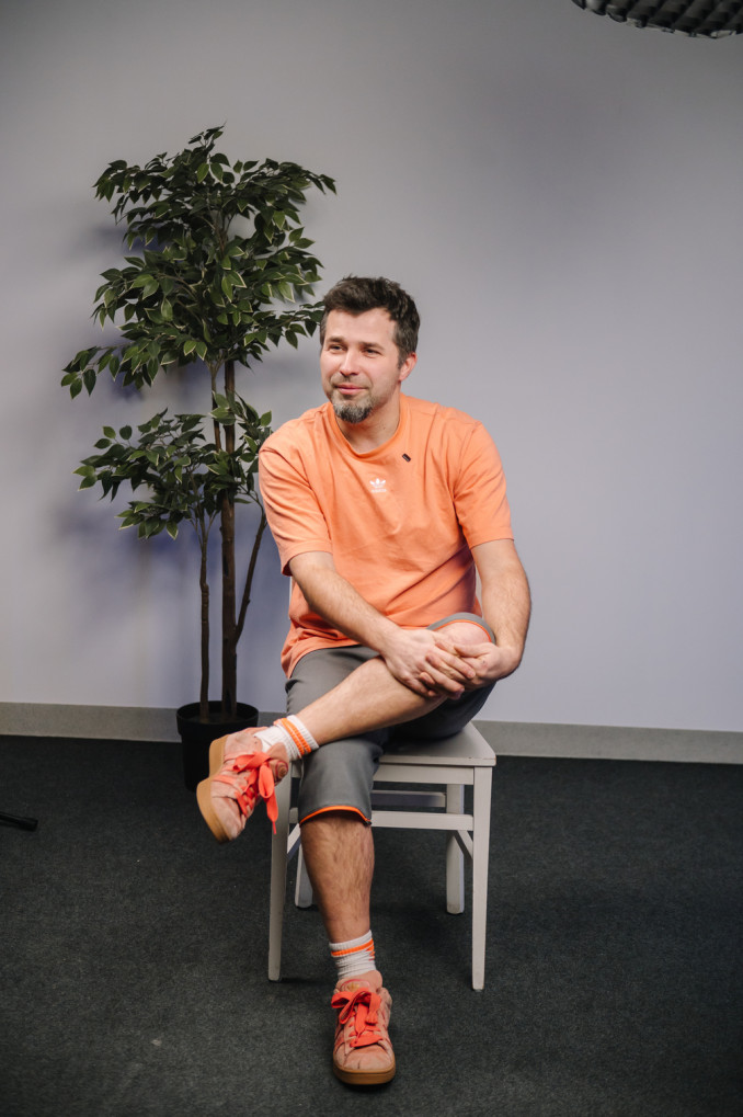 Grupės „Antikvariniai Kašpirovskio dantys“ narys Martynas Enčius apie darbą vaikų darželyje: „Per žaidimus vaikai pamėgsta muziką“