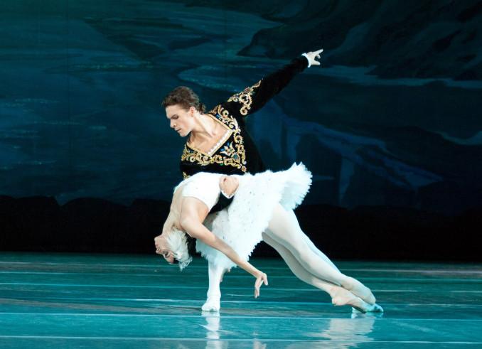 Ukrainos baleto šokėjas Denysas Nedakas